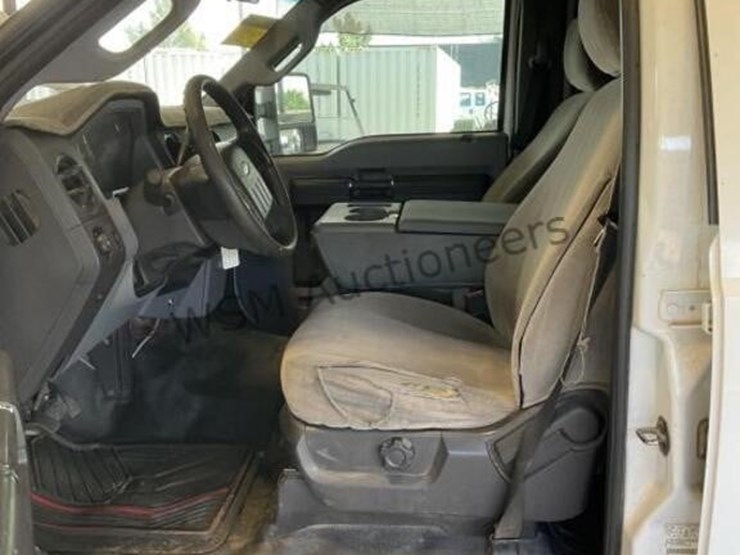 2011-ford-f250-image-22