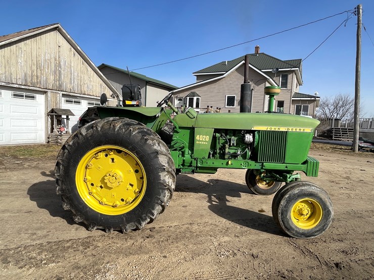 john-deere-4020-image-4