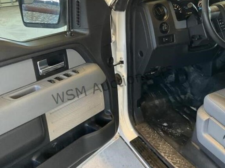 2014-ford-f150-image-24