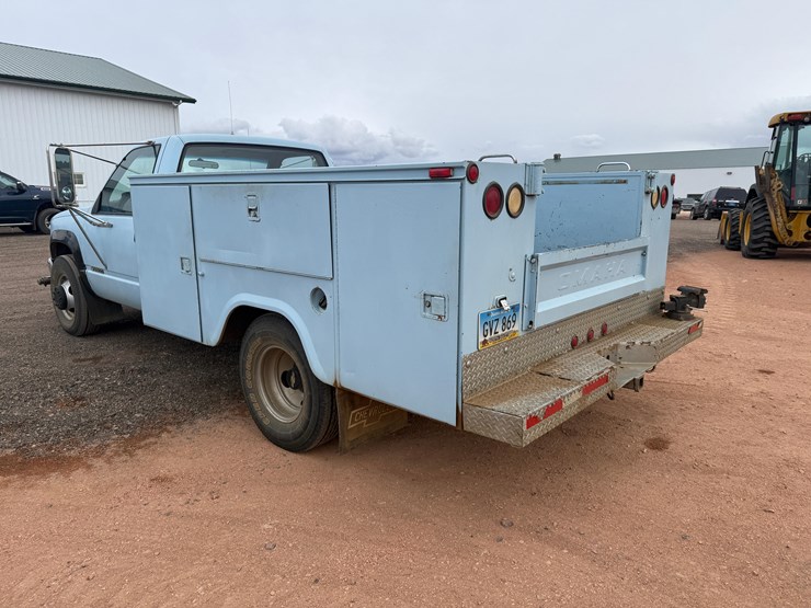 1990-chevrolet-service-pickup-image-3