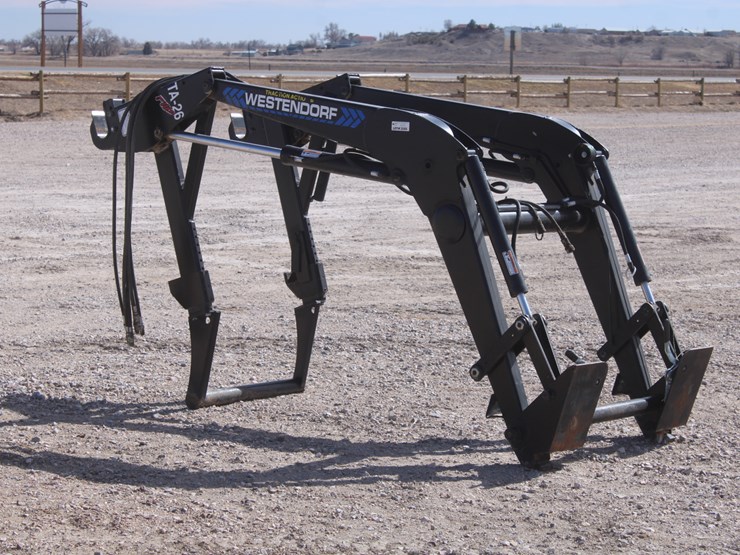 #2055-•-2019-mds-westerndorf-ta-26-plus-quick-attach-loader-image-1