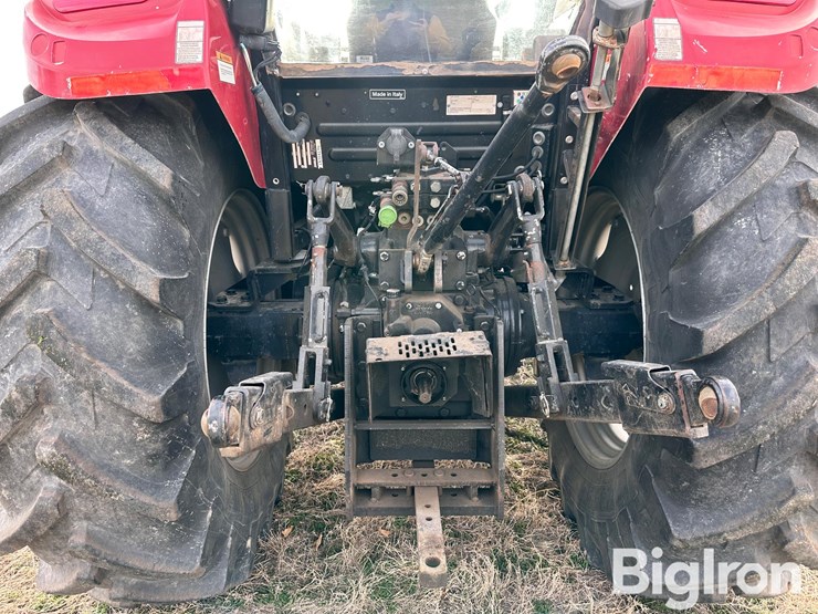2013-case-ih-farmall-105c-image-9