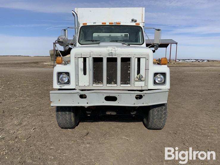 1998-international-f2574-image-2