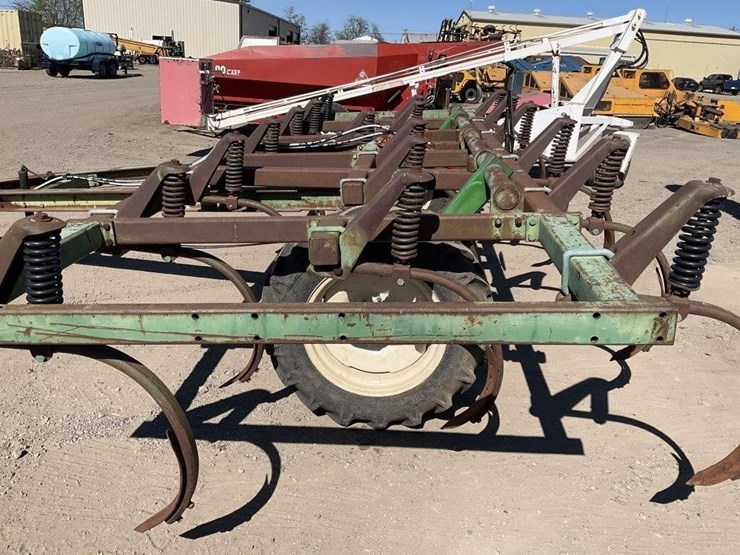 john-deere-1610-image-7