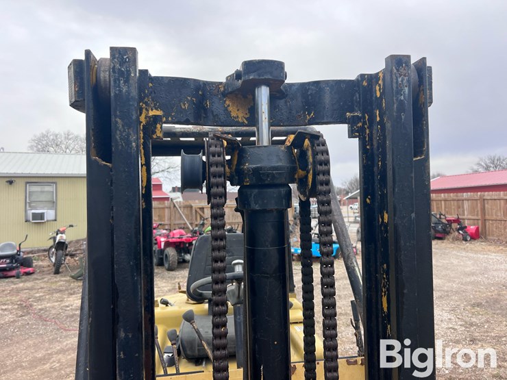 caterpillar-v40b-image-17