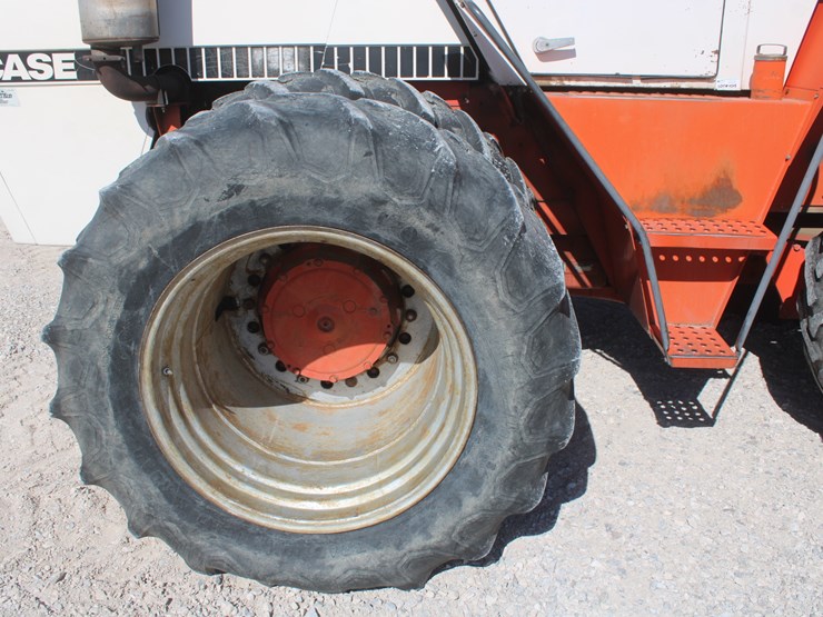 #1015-•-case-4490-tractor-image-16