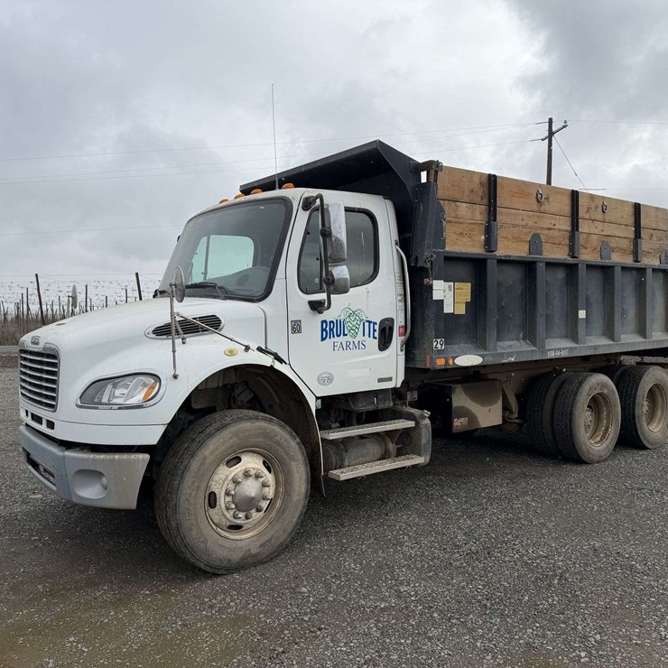 2012 Freightliner M2 Dump Truck