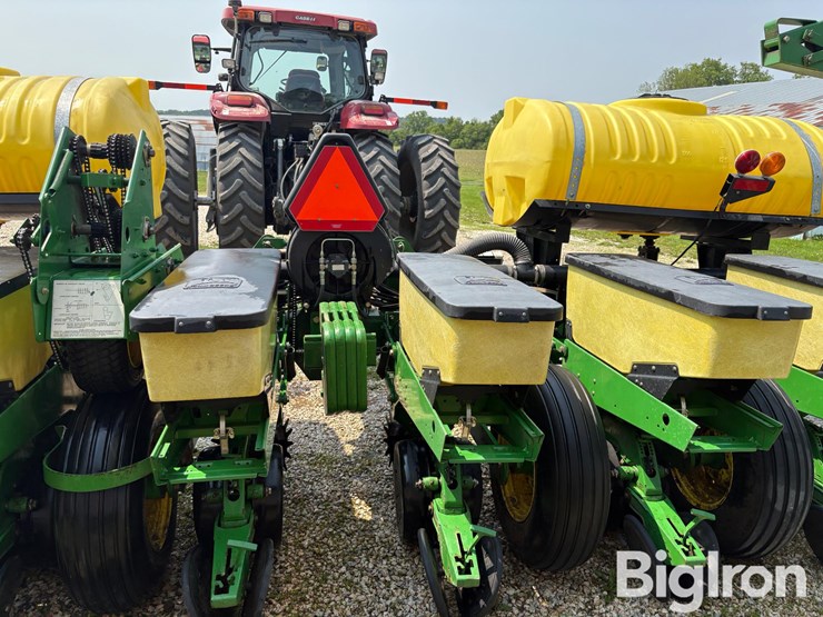 john-deere-1760-image-16