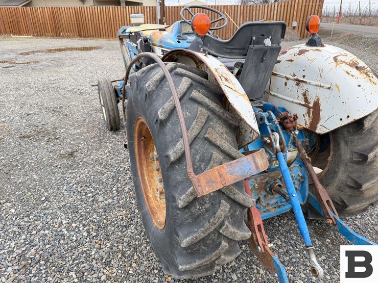 1989-ford-4610-image-25