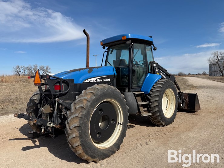 2006-new-holland-tv145-image-5