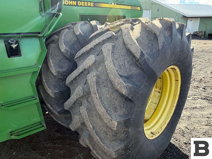 john-deere-8960-image-75