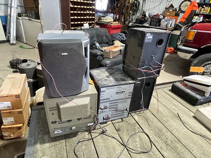 #7217-•-(2)-bookshelf-stereo-systems-image-5