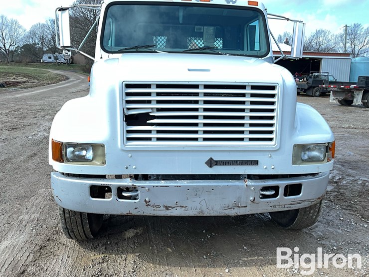 1999-international-4700-image-10