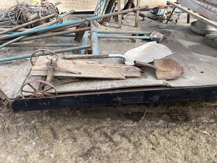 #7252-•-antique-wagon-parts-image-2