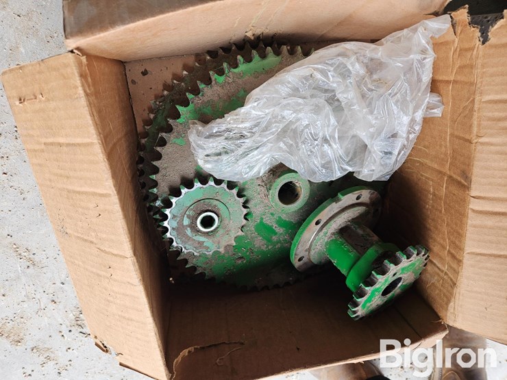 john-deere-s670-image-13