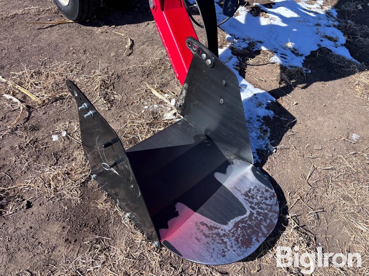 kuhns-norden-ae18-18-pack-small-square-bale-accumulator-image-10