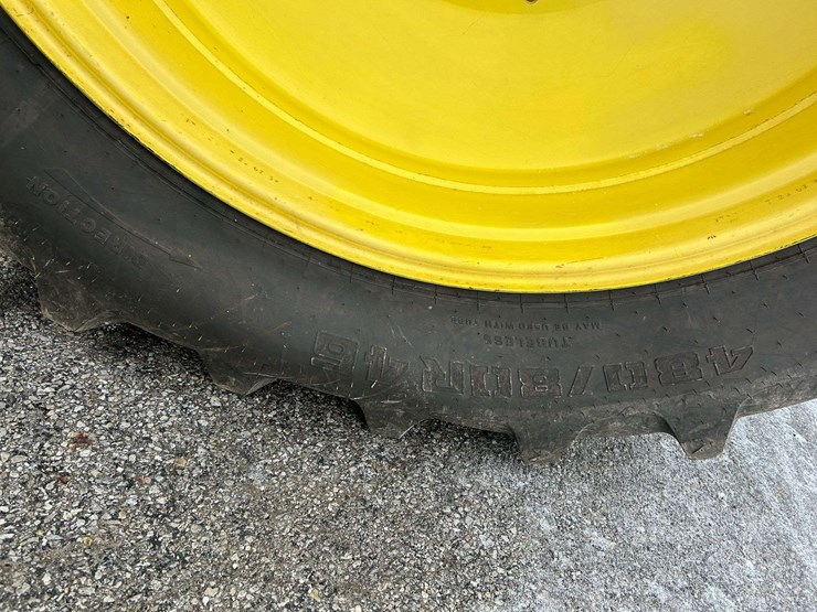 2007-john-deere-8230-image-21