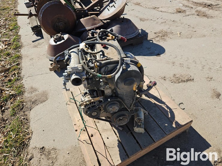 john-deere-gator-image-4