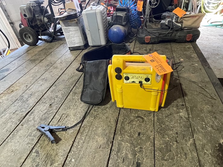 #7213-•-rigid-18v-drill-and-roadmaster-charging-pack-image-4