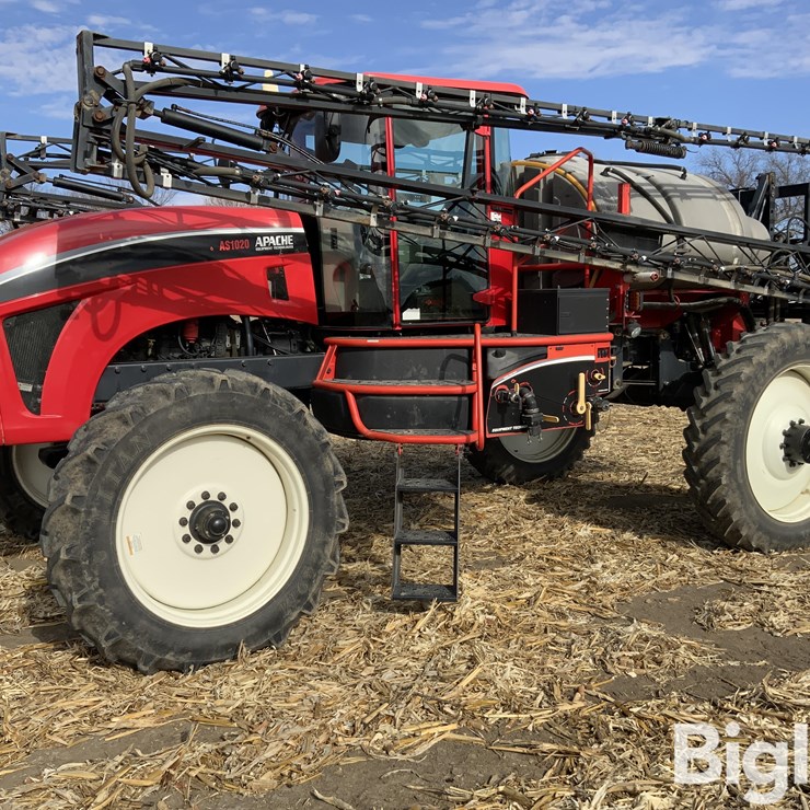 2011 APACHE AS1020