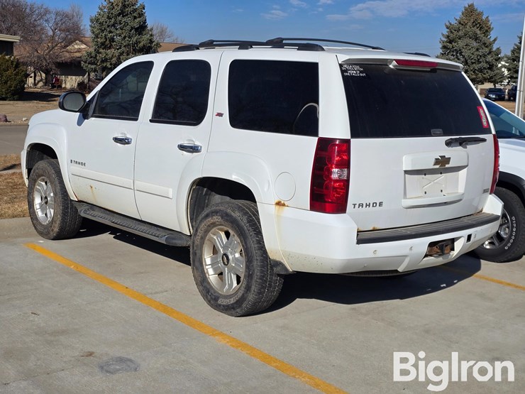 2007-chevrolet-tahoe-image-7