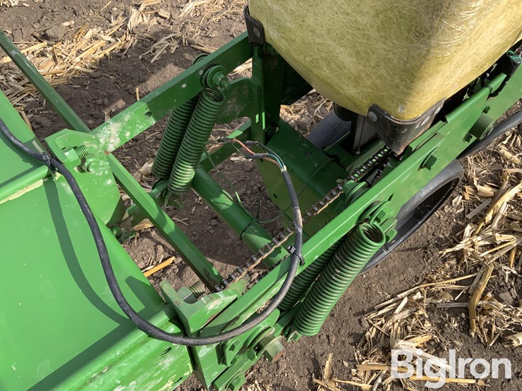 john-deere-37-image-14