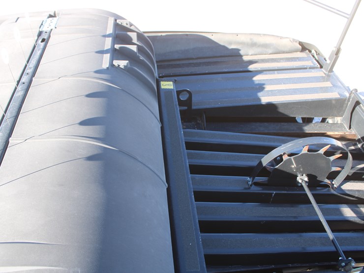 2019-case-ih-lb434xl-image-36