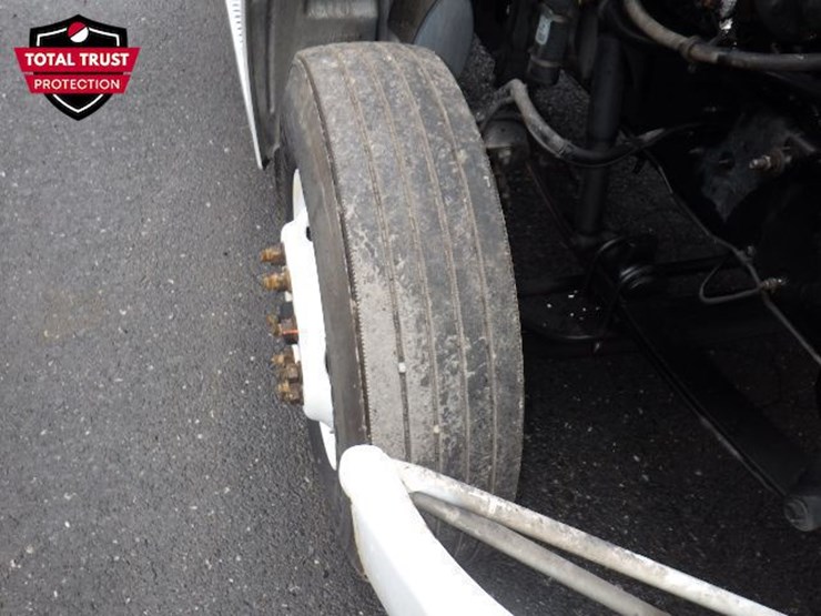 2022-kenworth-t270-image-25