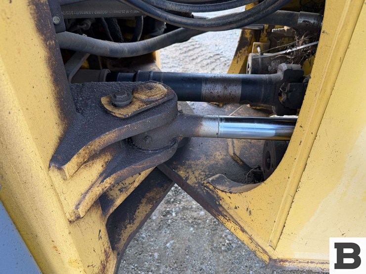 2001-komatsu-wa380-3-image-76