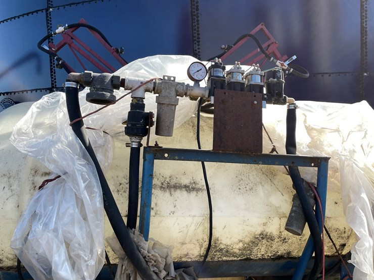 #3445-•-45'-sprayer-with-tank-image-16