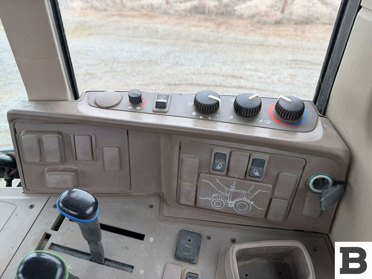 2017-john-deere-6130m-image-63