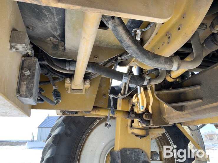 2008-ag-chem-rogator-884-image-10