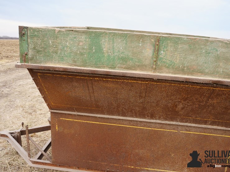 grain-o-vator-10-auger-wagon-image-14