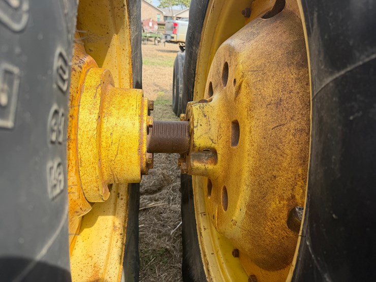 1980-john-deere-4840-image-14