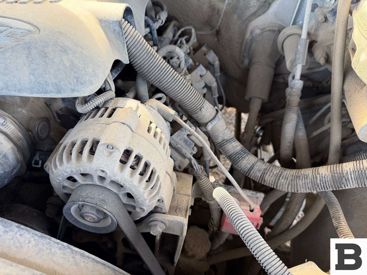 2005-chevrolet-silverado-3500-image-33