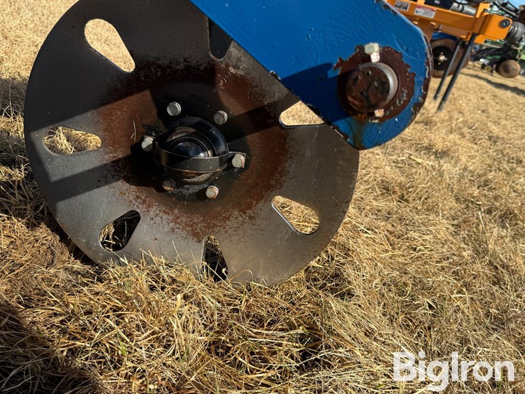 blu-jet-track-master-image-10