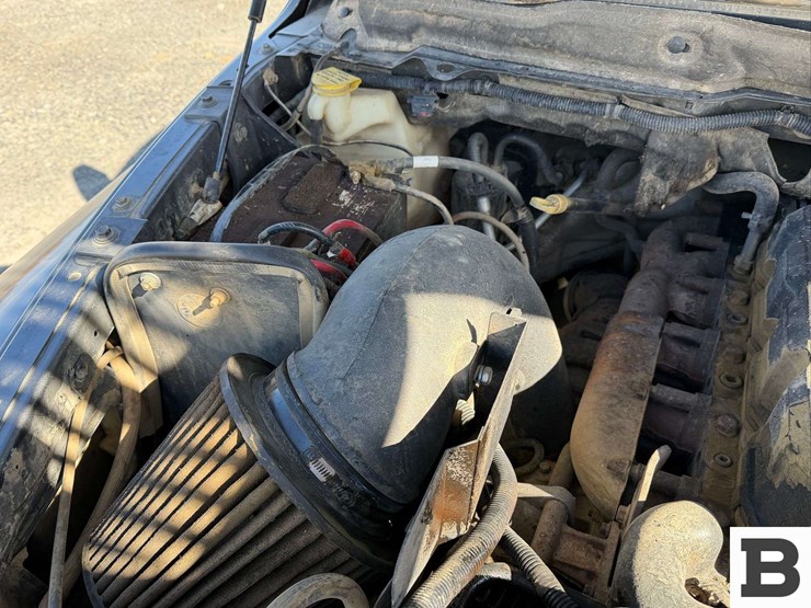 2006-dodge-ram-3500-image-32