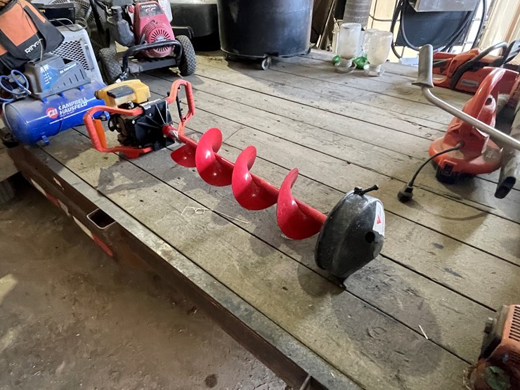 #7204-•-strike-master-ice-auger-image-6