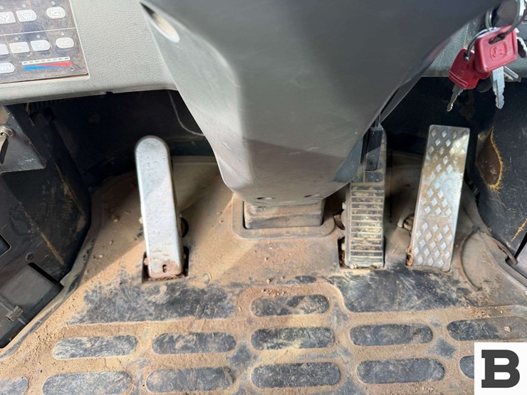 2001-komatsu-wa380-3-image-91