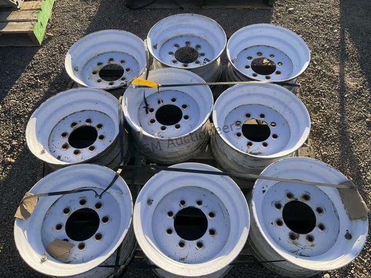 (9)-14-1/2-in-steel-wheels-image-4