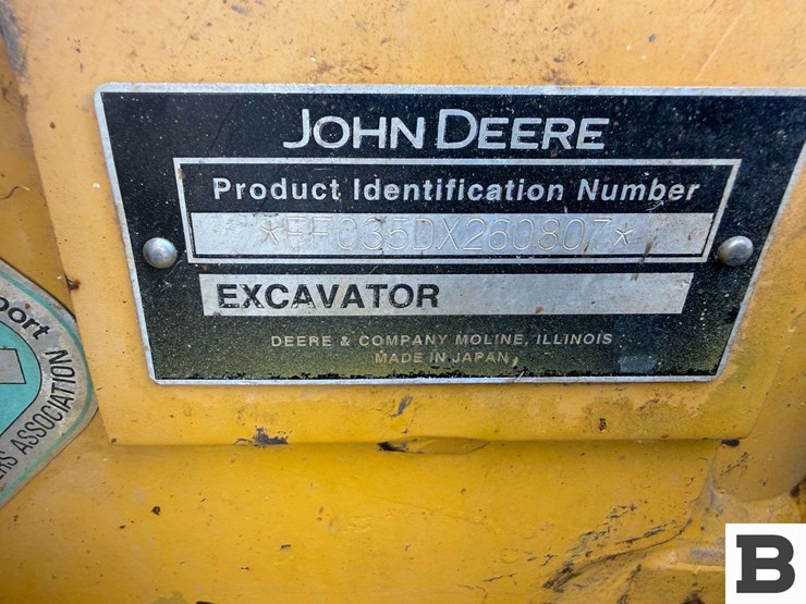 2012-deere-35d-image-28