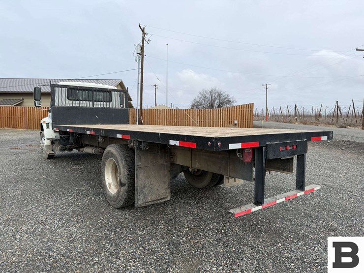 2007-international-durastar-4400-image-4