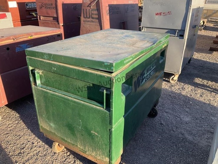 tool-storage-chest-image-4