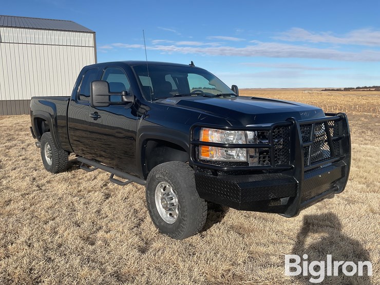 2008-chevrolet-silverado-2500-image-3