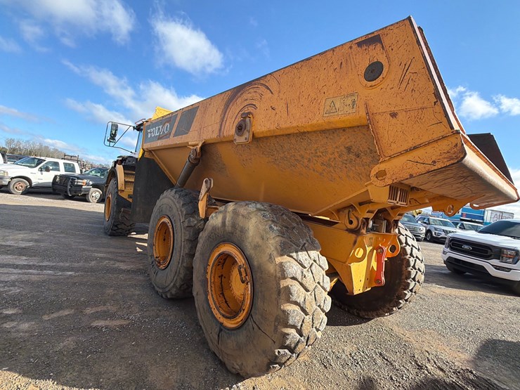 2017-volvo-a25g-image-6