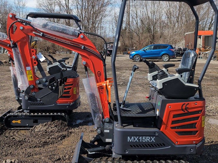 cfg-industrial-mini-excavator---mx15rx-image-1