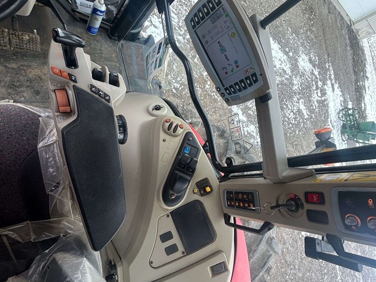 2015-massey-ferguson-7726-image-26