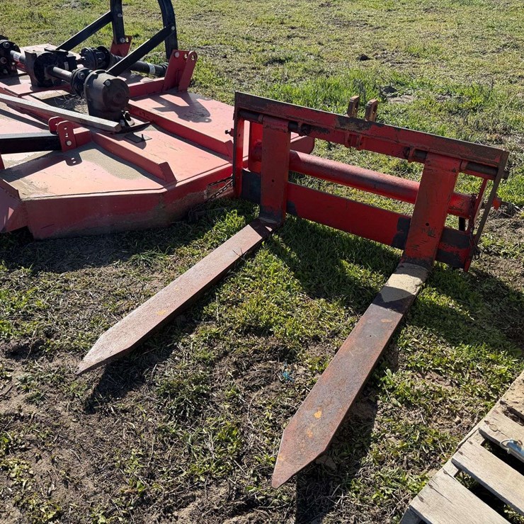 Edwards 3500LB Forks - Mesa, WA