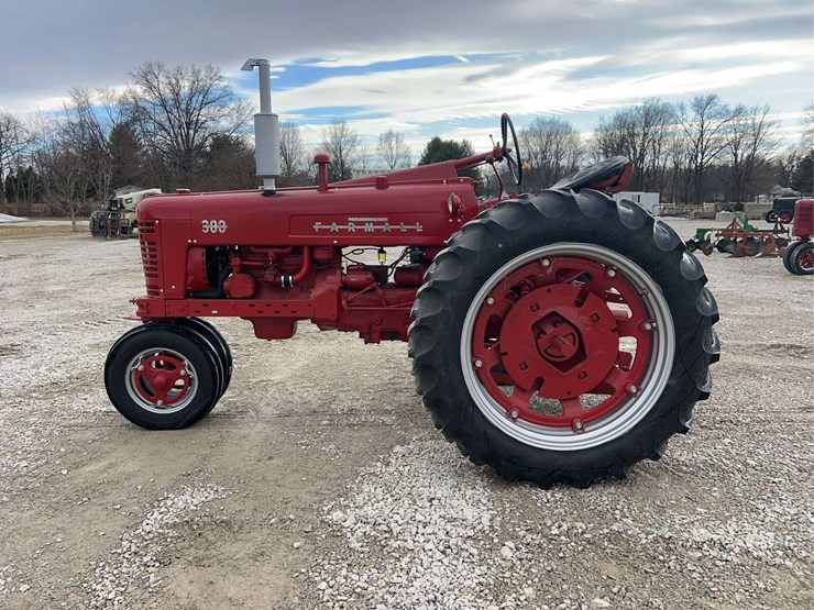 farmall-300-image-6