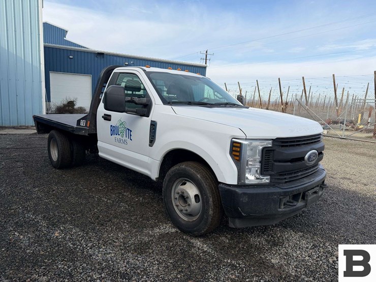 2019-ford-f350-image-10